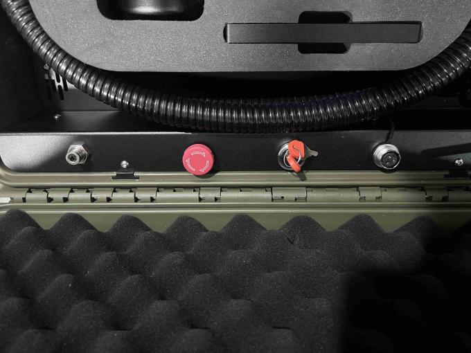 Pulse 200w 300w Kofferfaserlaserreinigungsmaschine Rostentferner 6